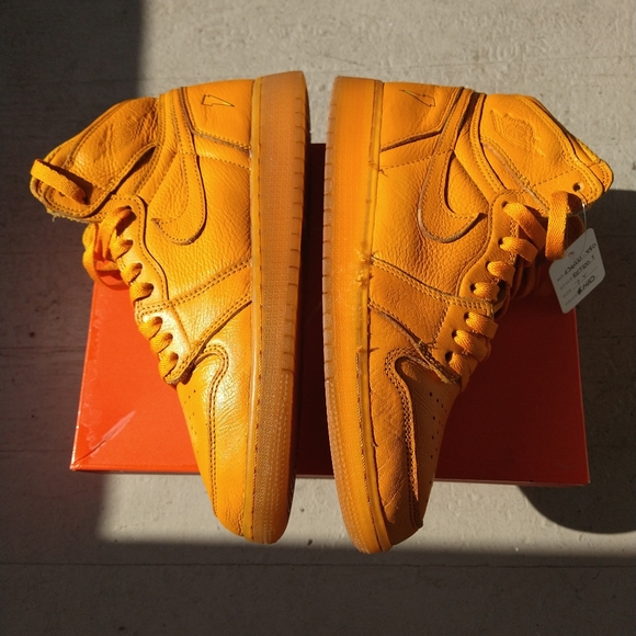 Jordans - Picture 7 of 11